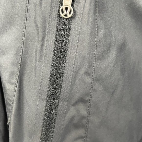 NWT LULULEMON REFLECTIVE SPORTS SLIM FIT JACKET 6 - Picture 6 of 12